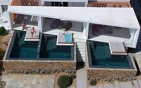 Tinos Blend Suites